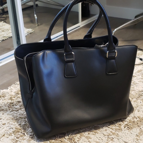 colab Handbags - Colab laptop bag